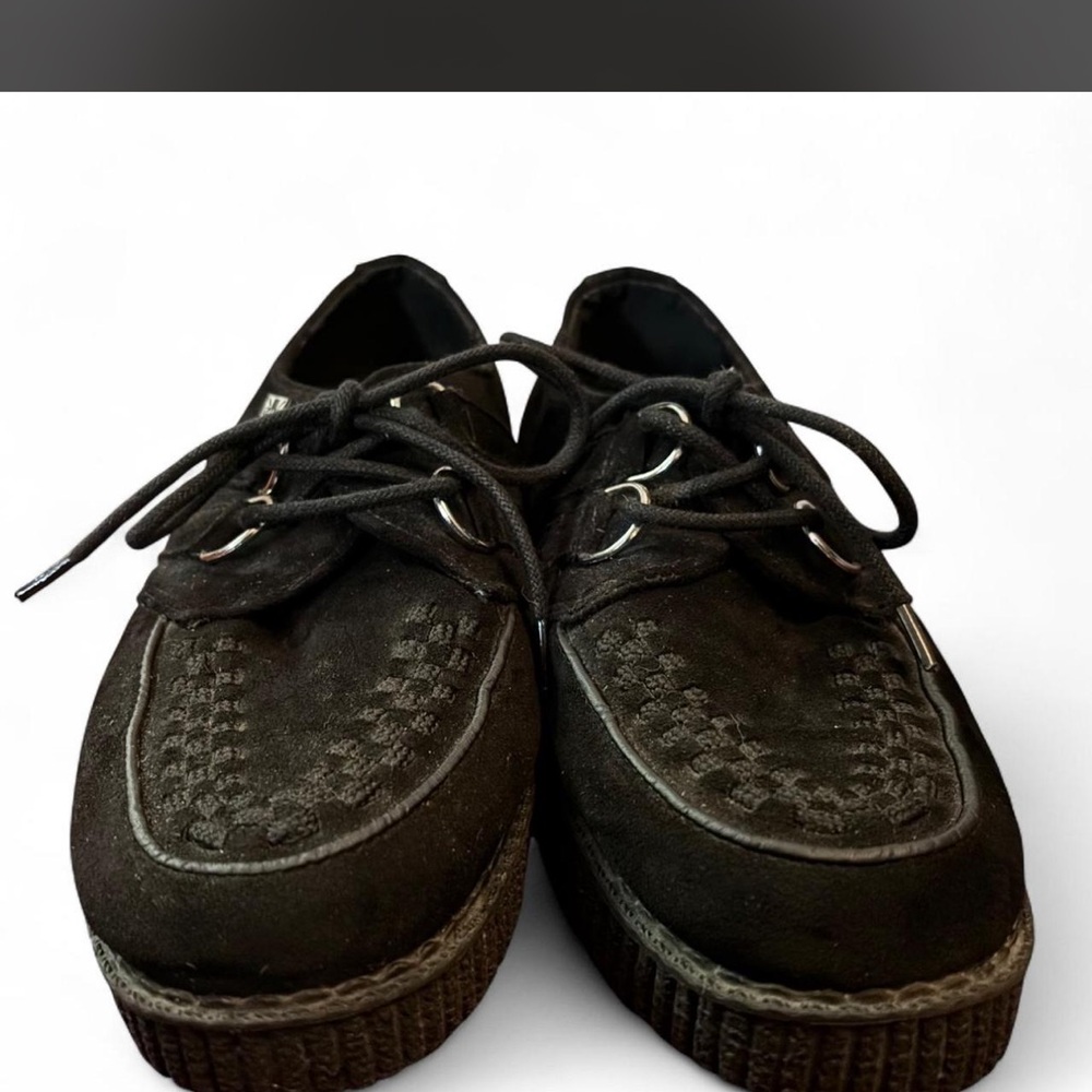 T.U.K Black Suede Lace-Front Creeper Loafers